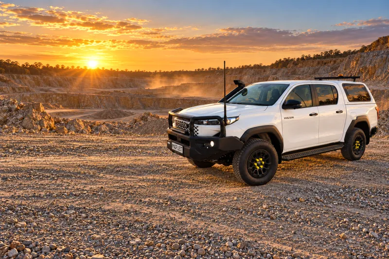 Toyota Hilux Dual Cab Canopy